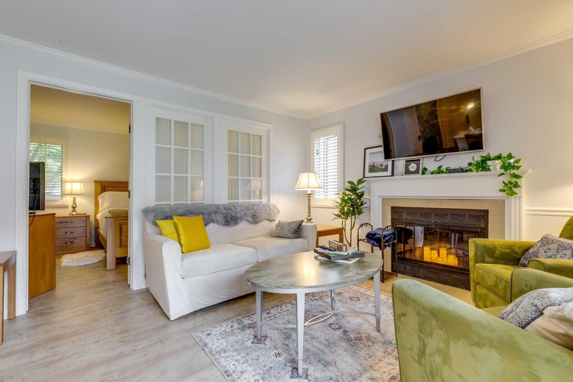 Charming Norwich Condo With Pool Access! Buitenkant foto